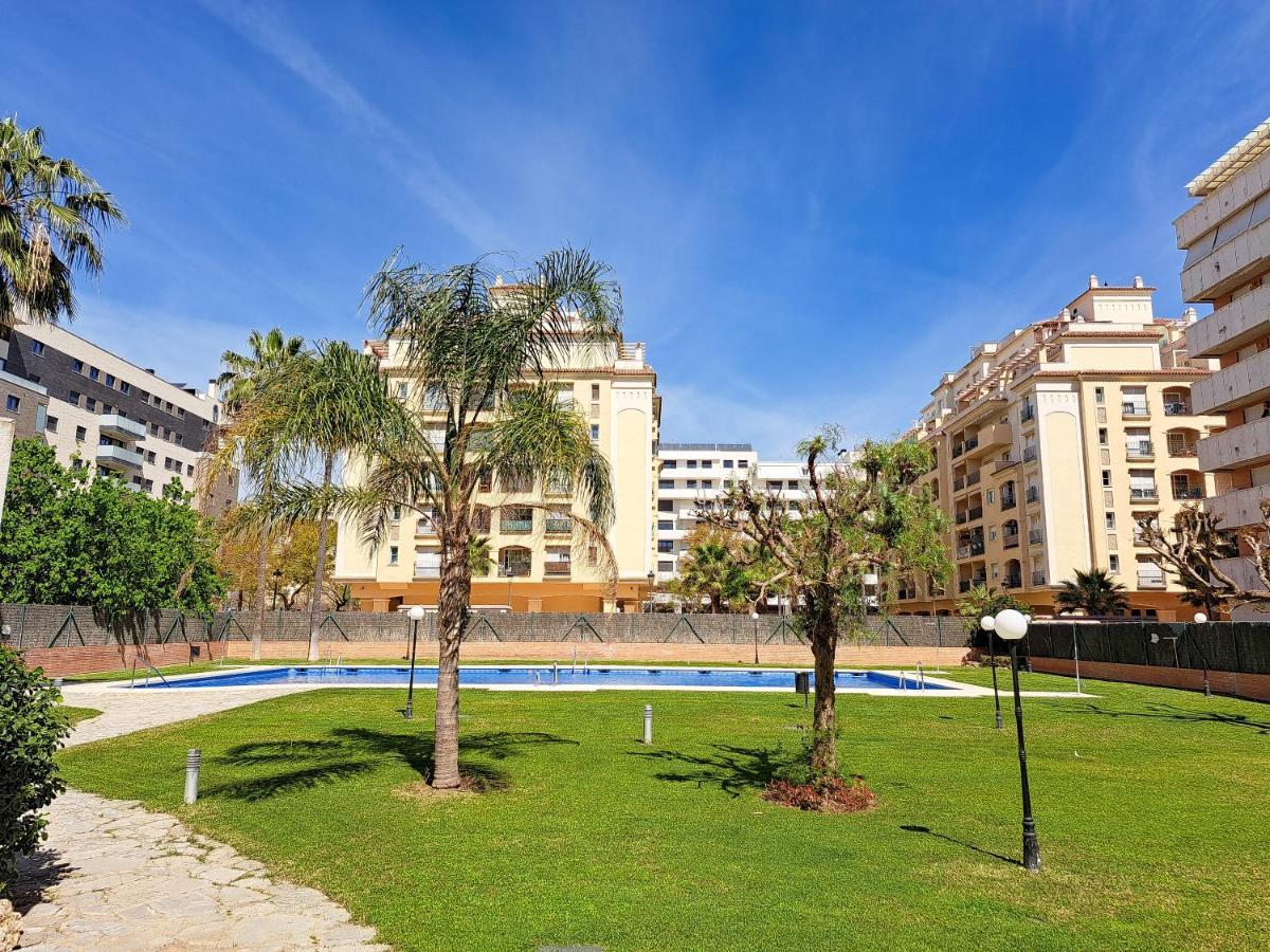 Great Location, Estepona Town Extérieur photo